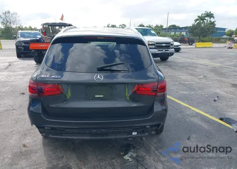 2020 Mercedes-Benz Glc из США, поврежденный, VIN WDC0G8DB3LF738621